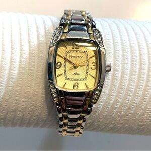 Armitron Ladies Gold Silver Tone Bracelet Watch New Battery Gold Face Rhinestone